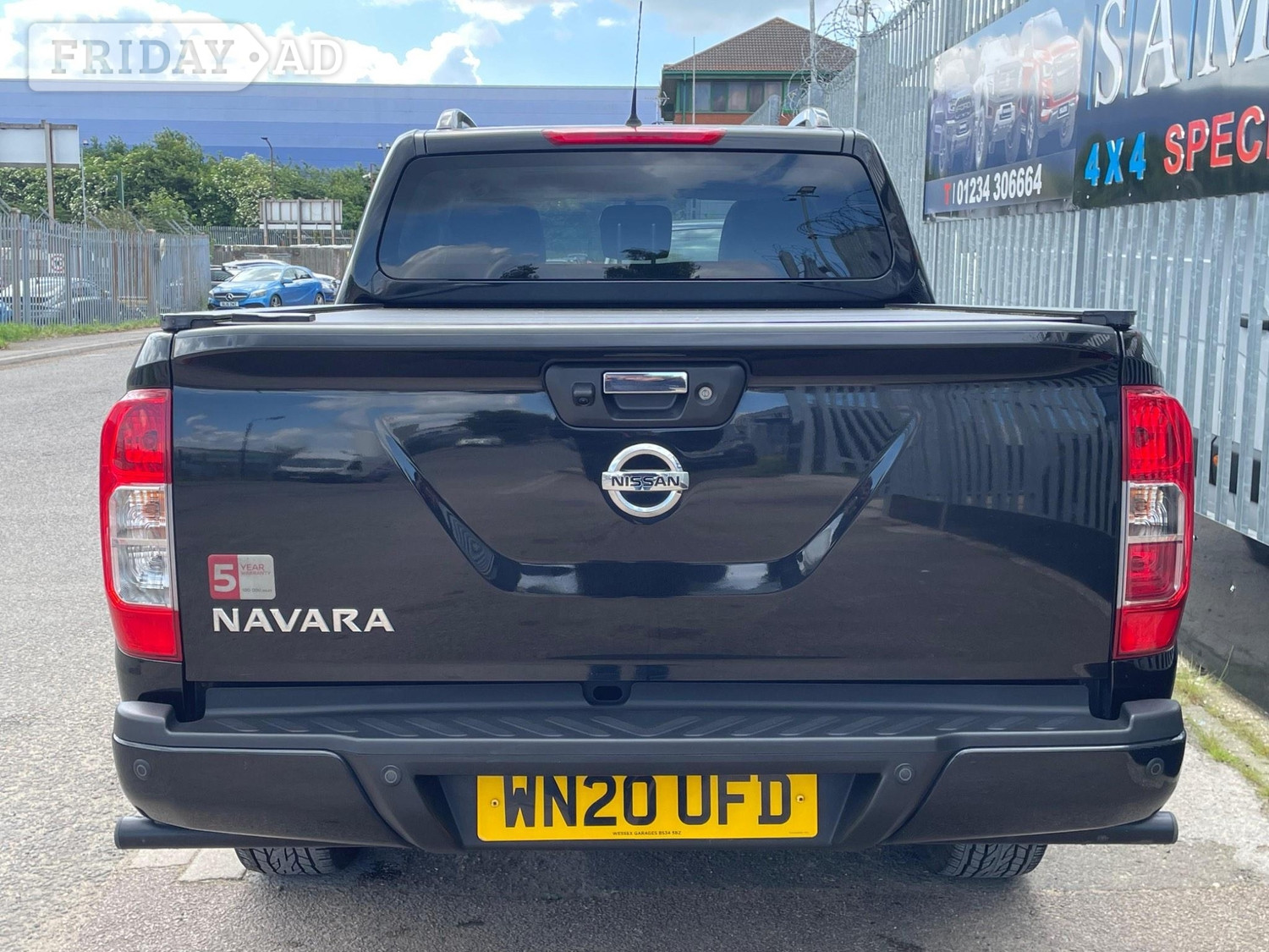 Nissan Navara 2020 - Vans & Commercial Vehicles
