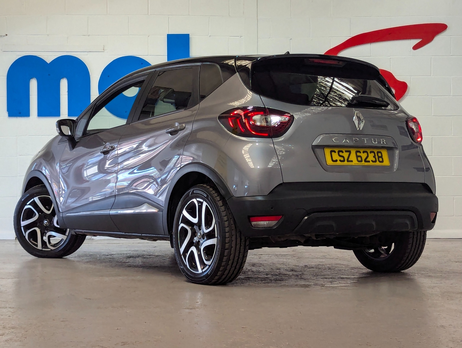 Renault Captur 2018 - Cars