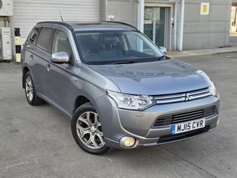 Mitsubishi Outlander 2015
