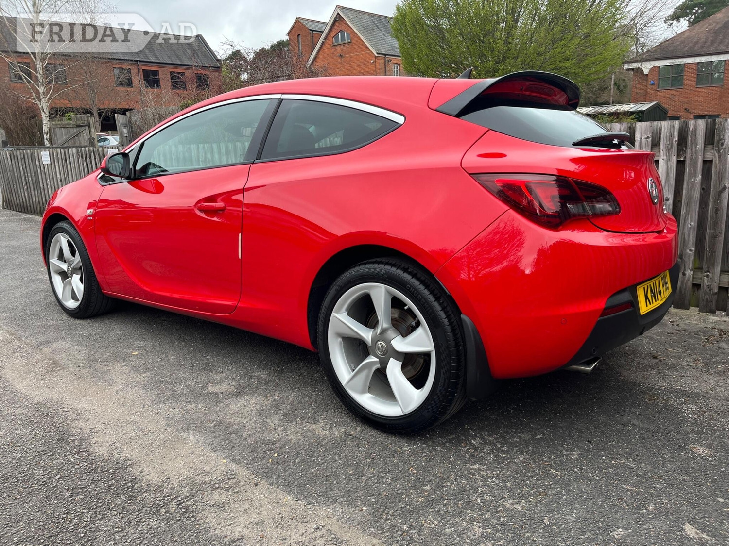 [ berth ]Vauxhall Astra