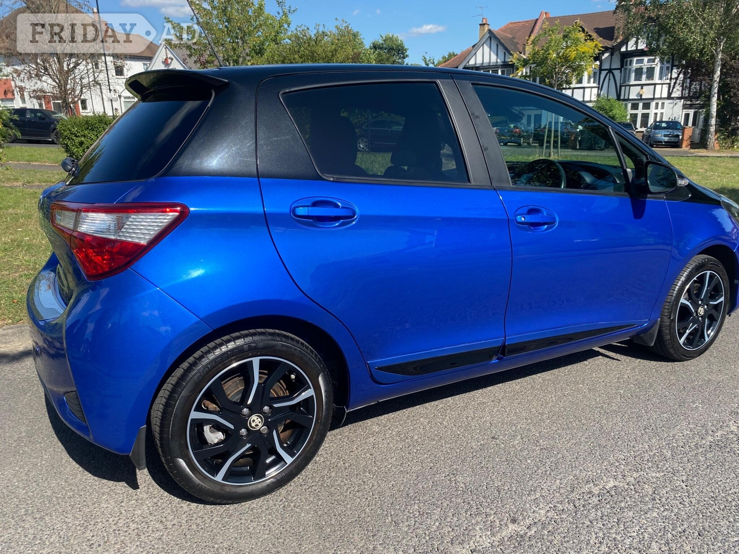 Toyota Yaris 2017 - Cars
