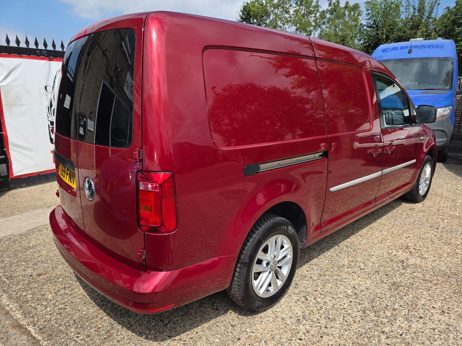 Volkswagen Caddy Maxi 2019 - Vans & Commercial Vehicles in Hounslow