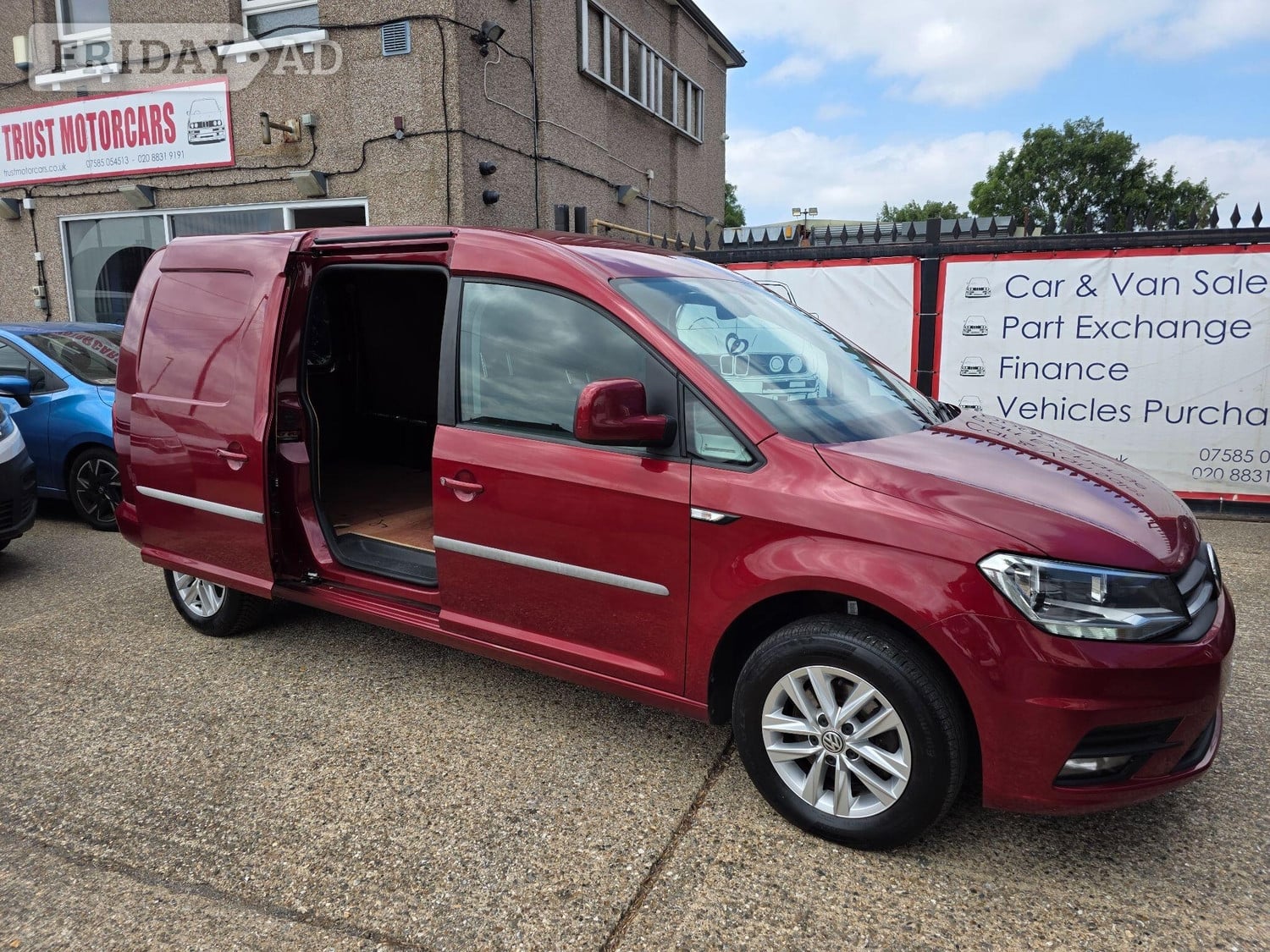 [ berth ]Volkswagen Caddy Maxi