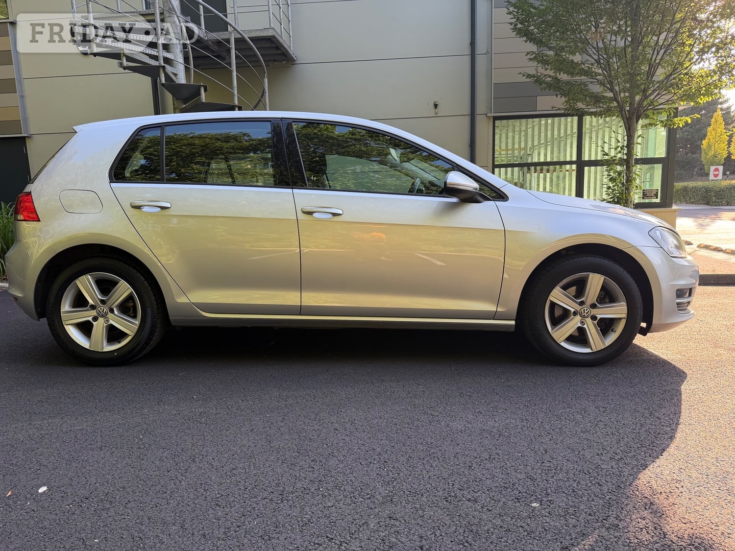 [ berth ]Volkswagen Golf