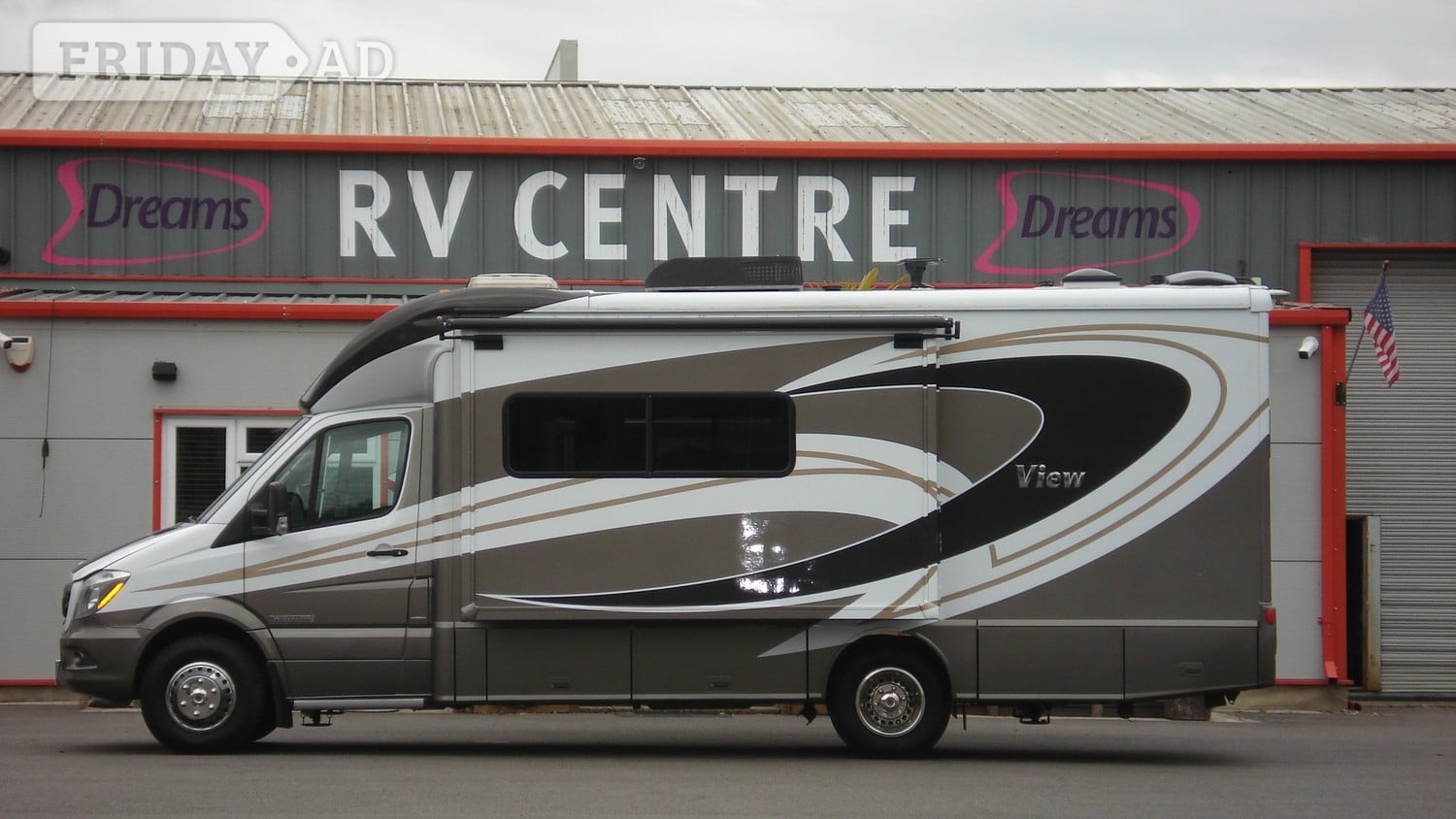 Mercedes-Benz View 24J Bicester