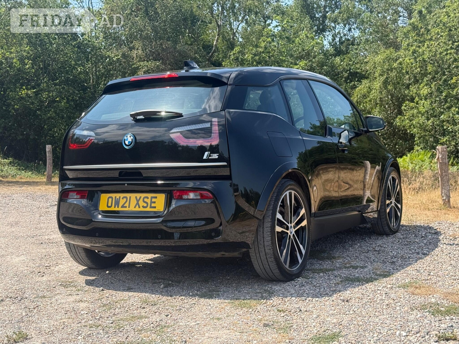 [ berth ]BMW i3