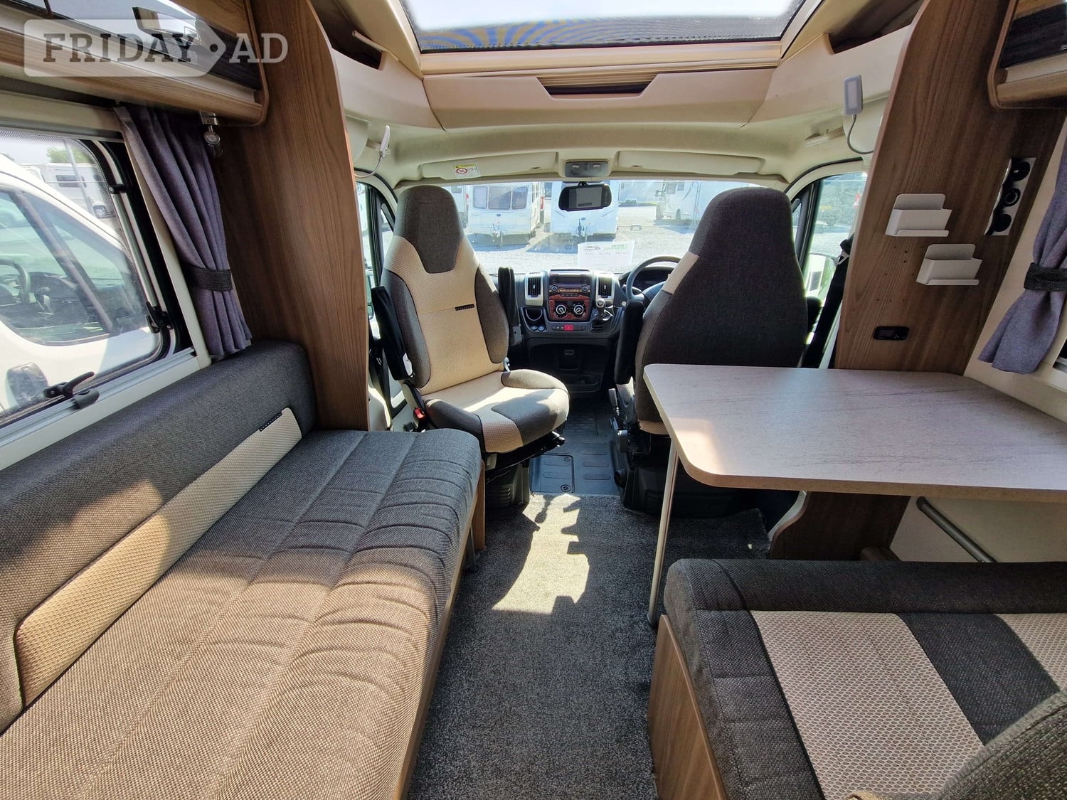 [4 berth ]Bessacarr 494