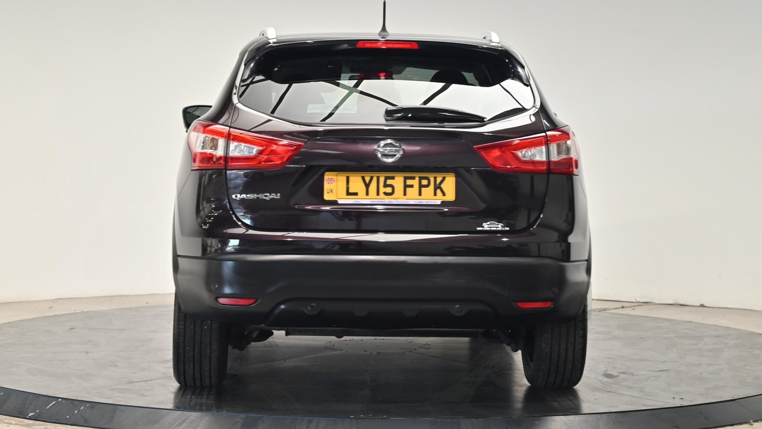 Nissan Qashqai 2015 - Cars