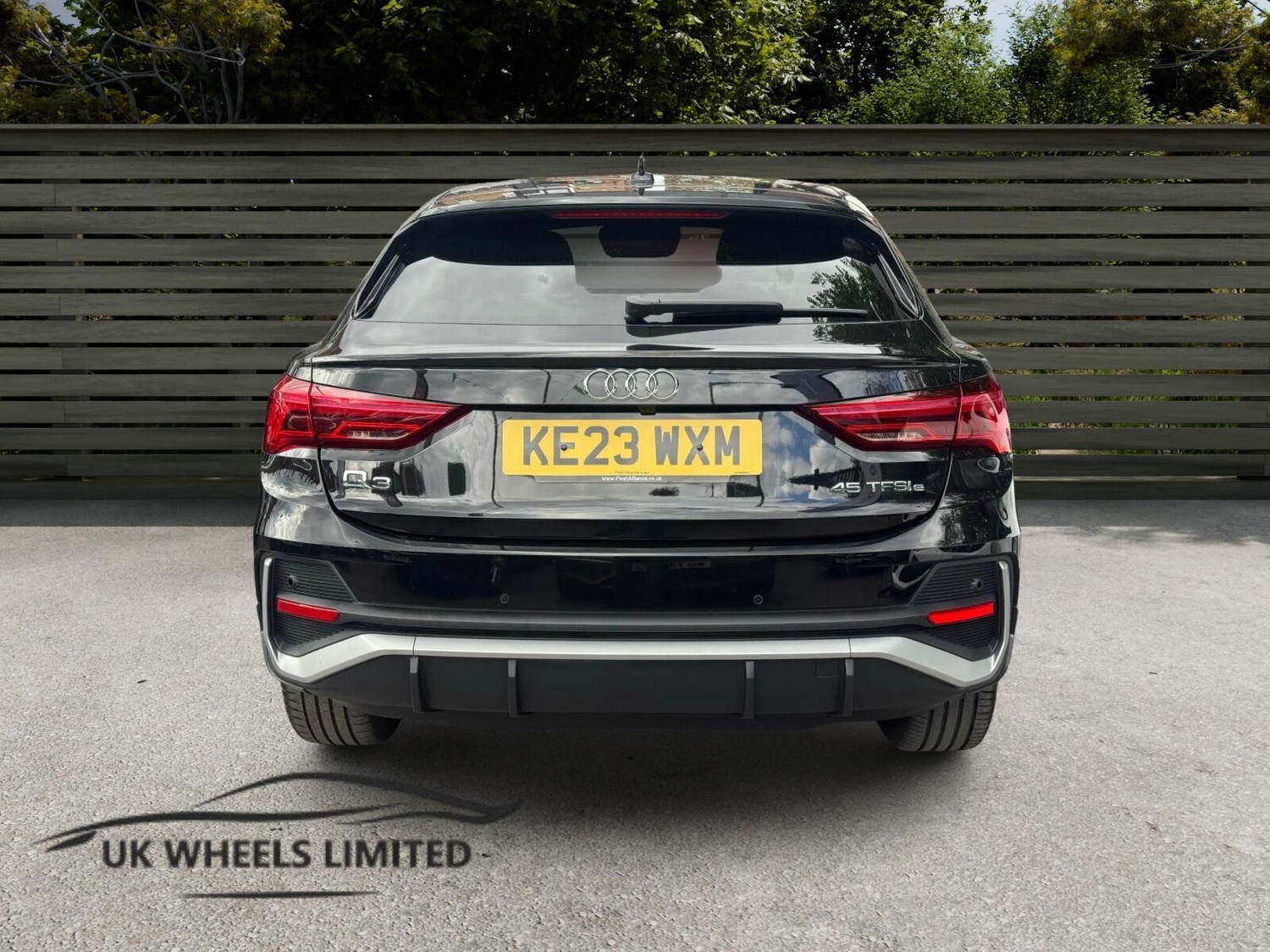 Audi Q3 2023 - Cars in Barnet