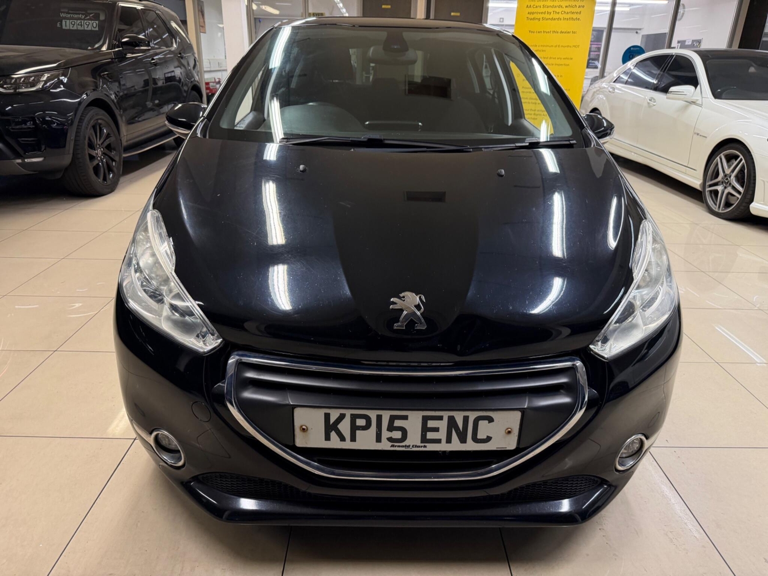 [ berth ]Peugeot 208