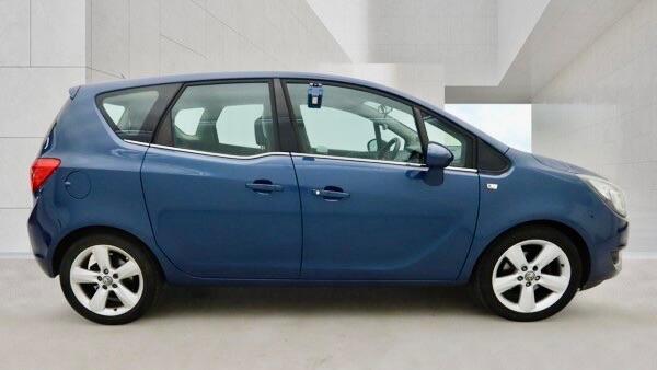Vauxhall Meriva 2015 - Cars in Bolton