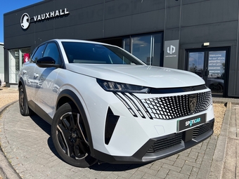Peugeot E-3008 2025