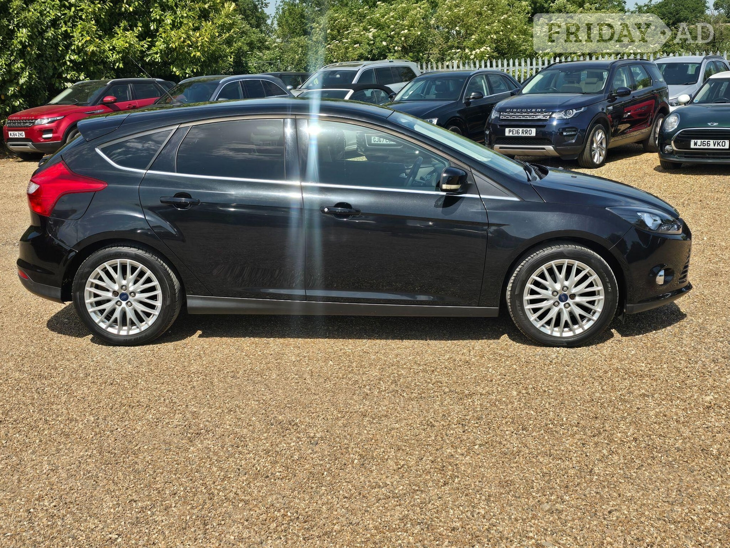 Ford Focus 2012 - Cars