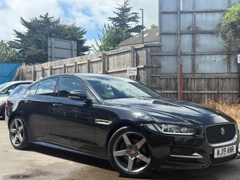 Jaguar XE 2019