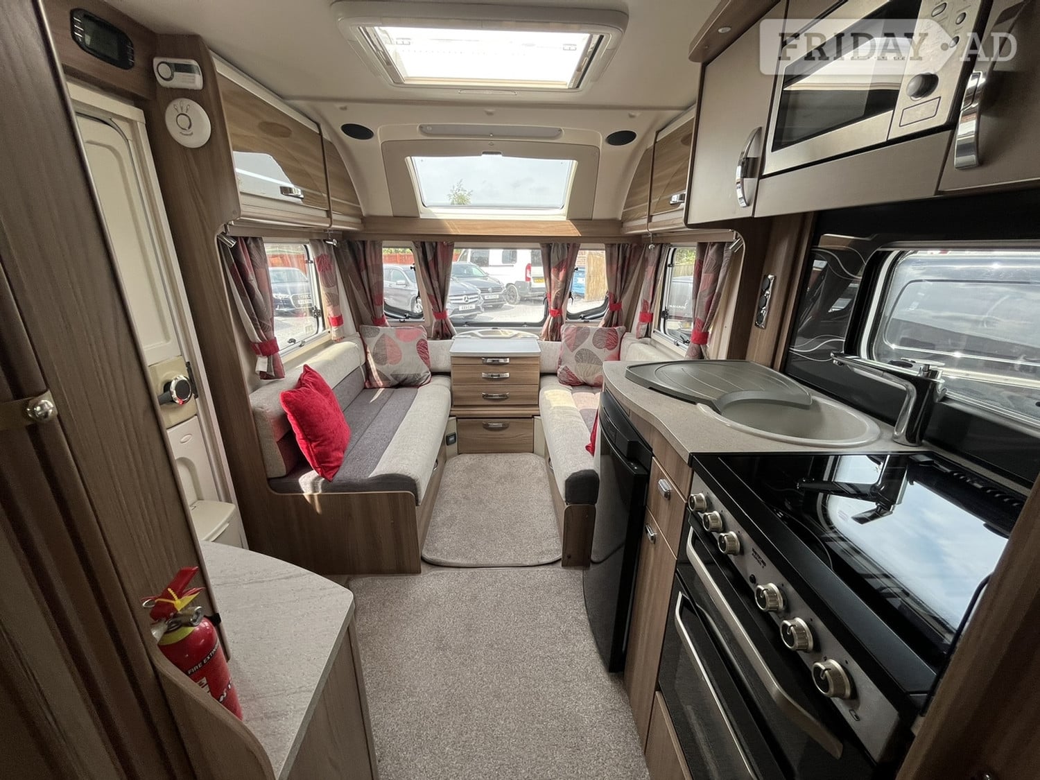 Swift Challenger 2016 - Motorhomes & Caravans in Thirsk