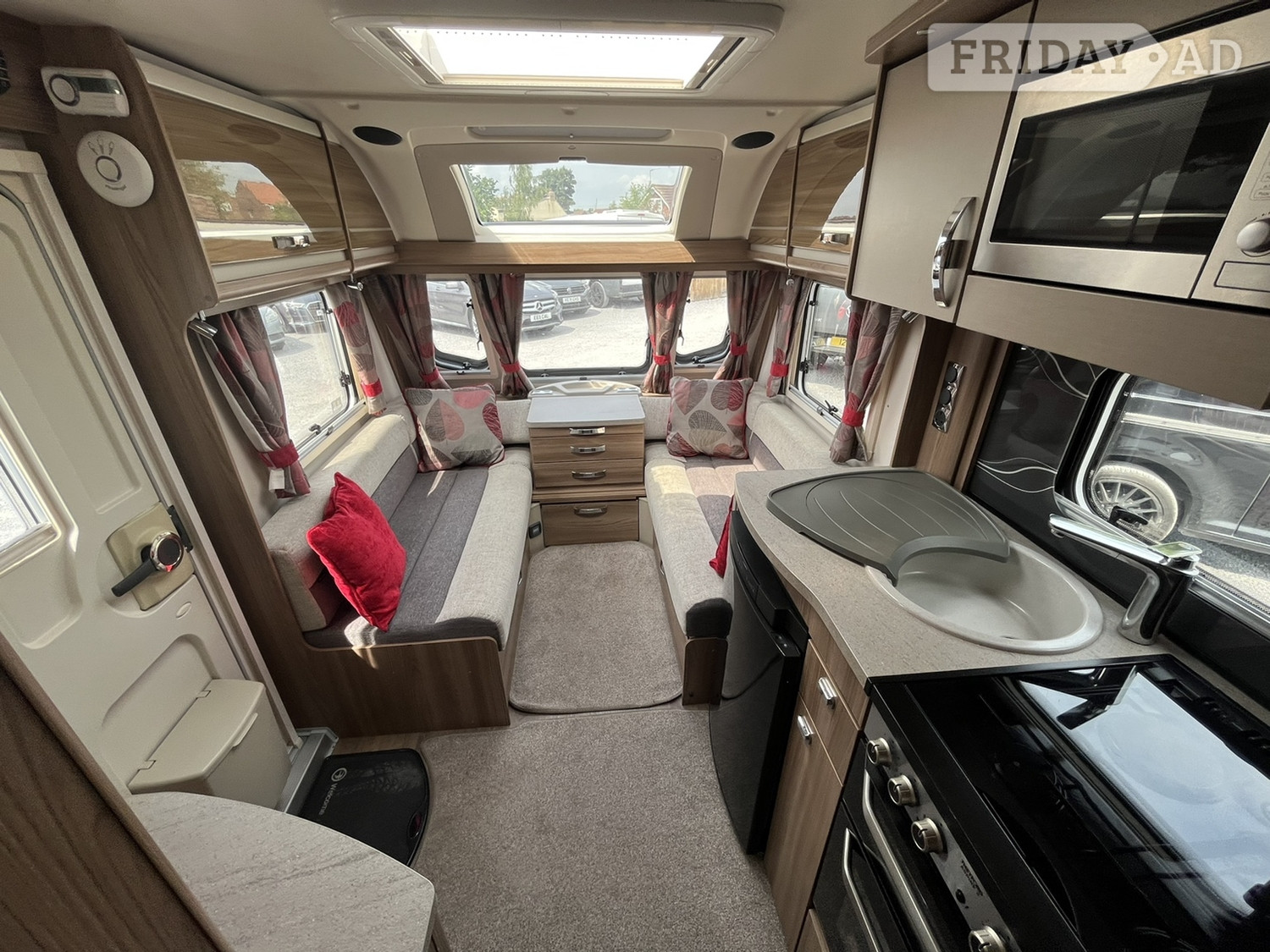 Swift Challenger 2016 - Motorhomes & Caravans