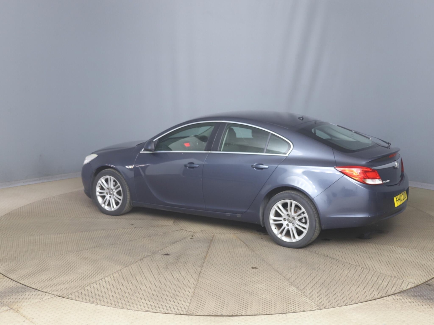 Vauxhall Insignia 2010 - Cars in Birmingham