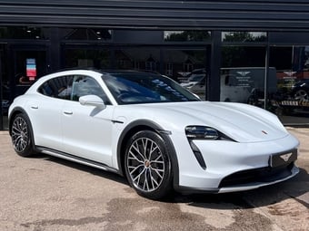 Porsche Taycan 2022