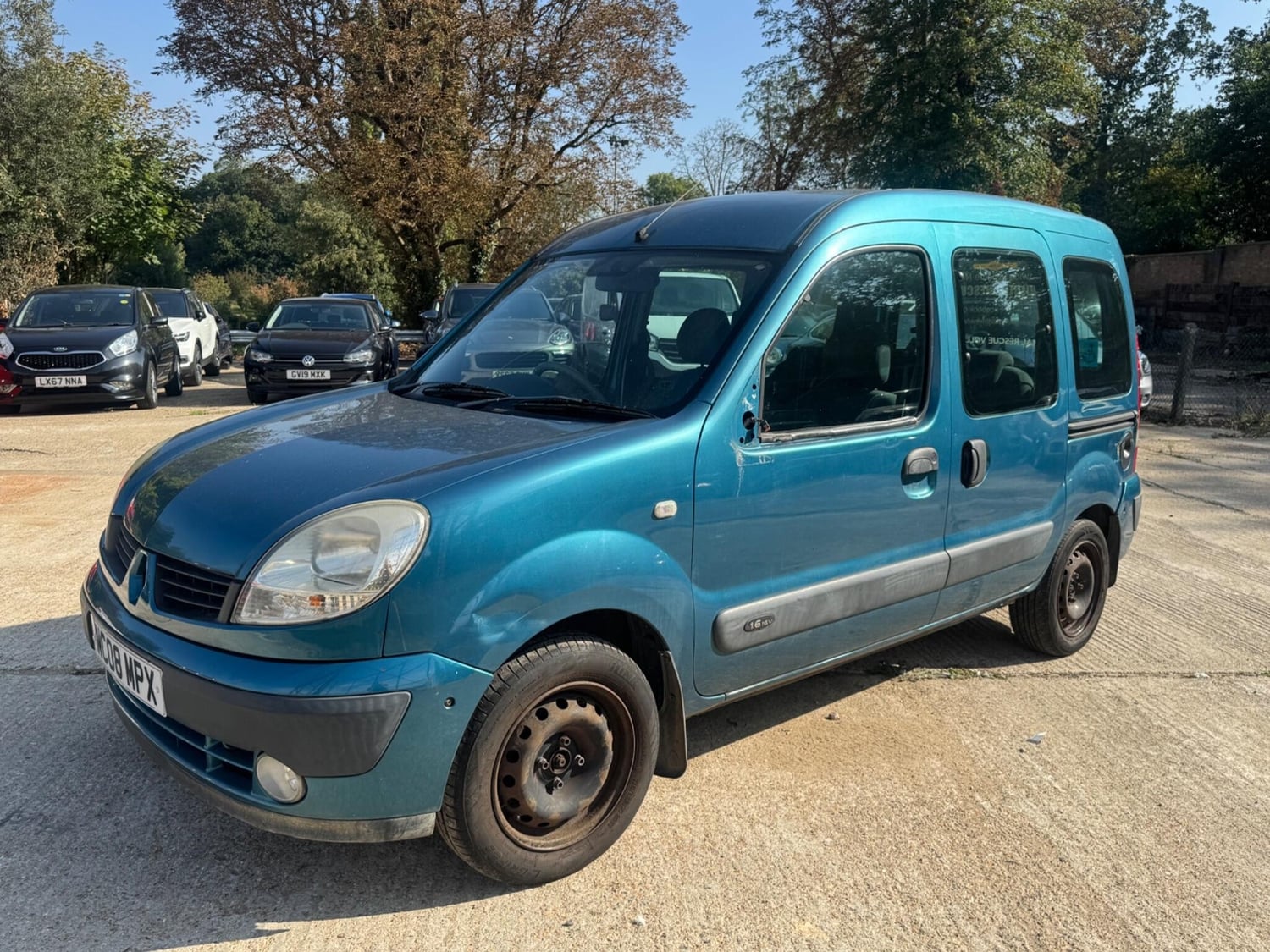 [ berth ]Renault Kangoo
