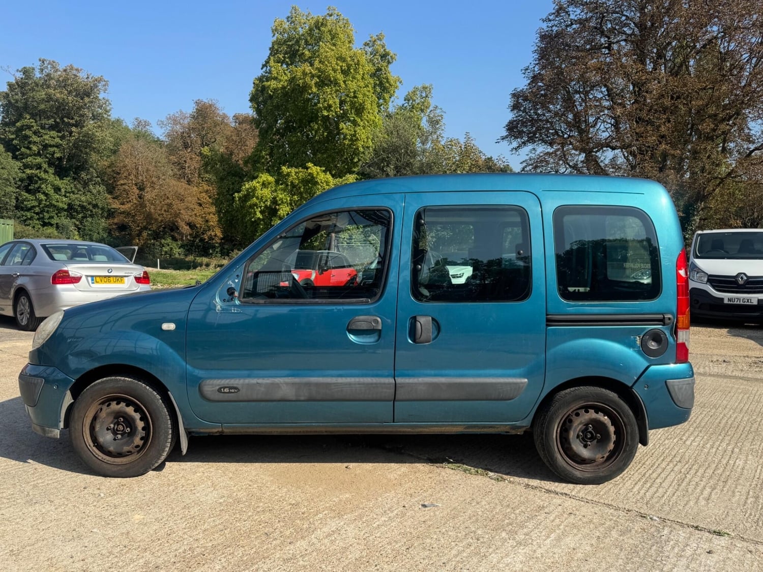 Renault Kangoo 2008 - Cars in Bexley
