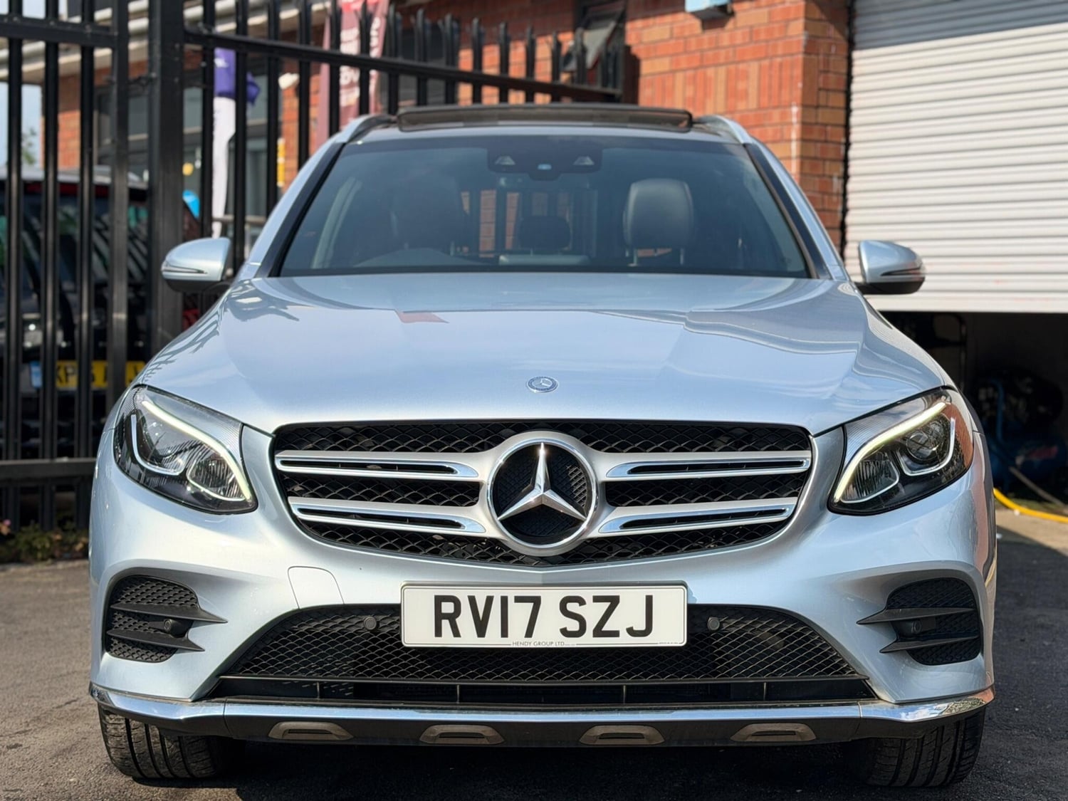 Mercedes-Benz GLC 2017 - Cars