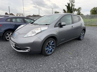 Nissan LEAF 2015