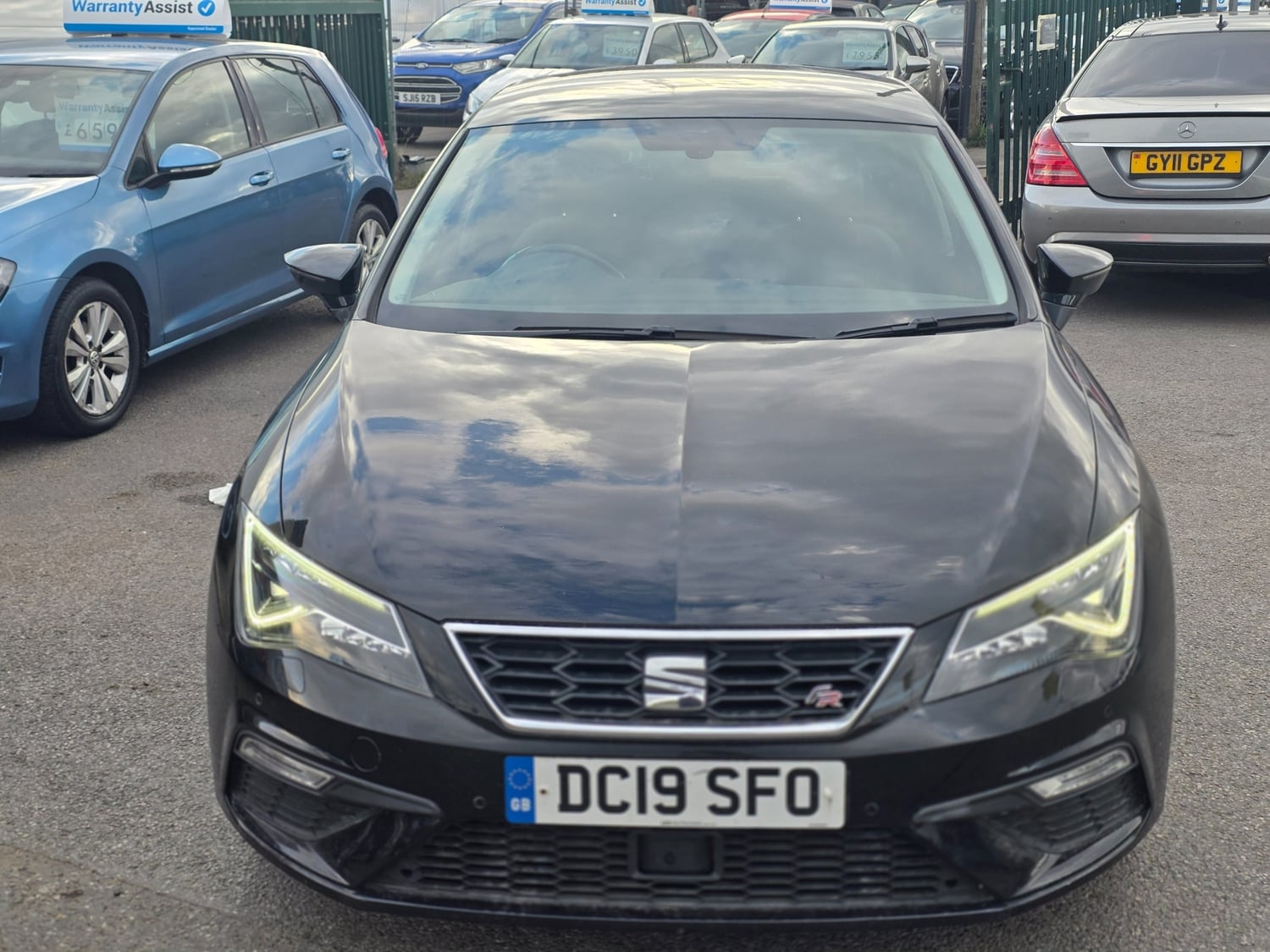 [ berth ]SEAT Leon