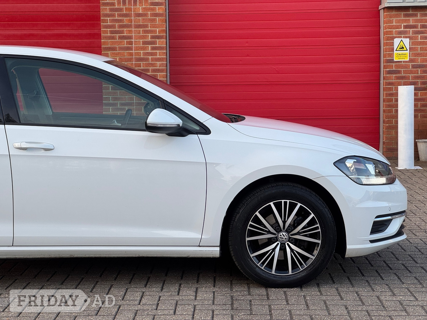 [ berth ]Volkswagen Golf