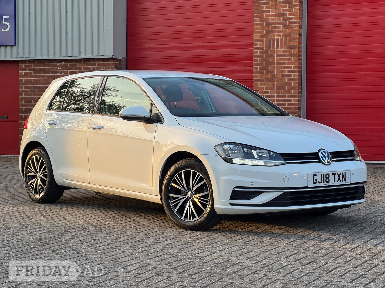 Volkswagen Golf 2018 - Cars in Ashford