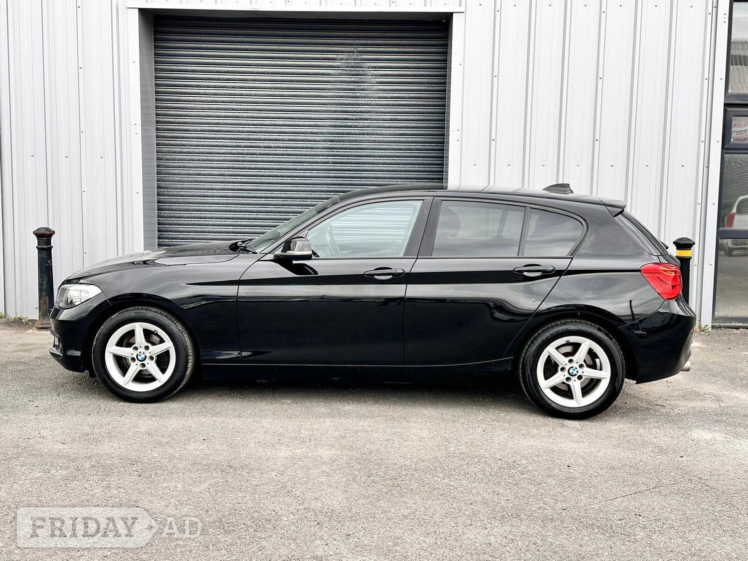 BMW 1 Series 2016 - Cars