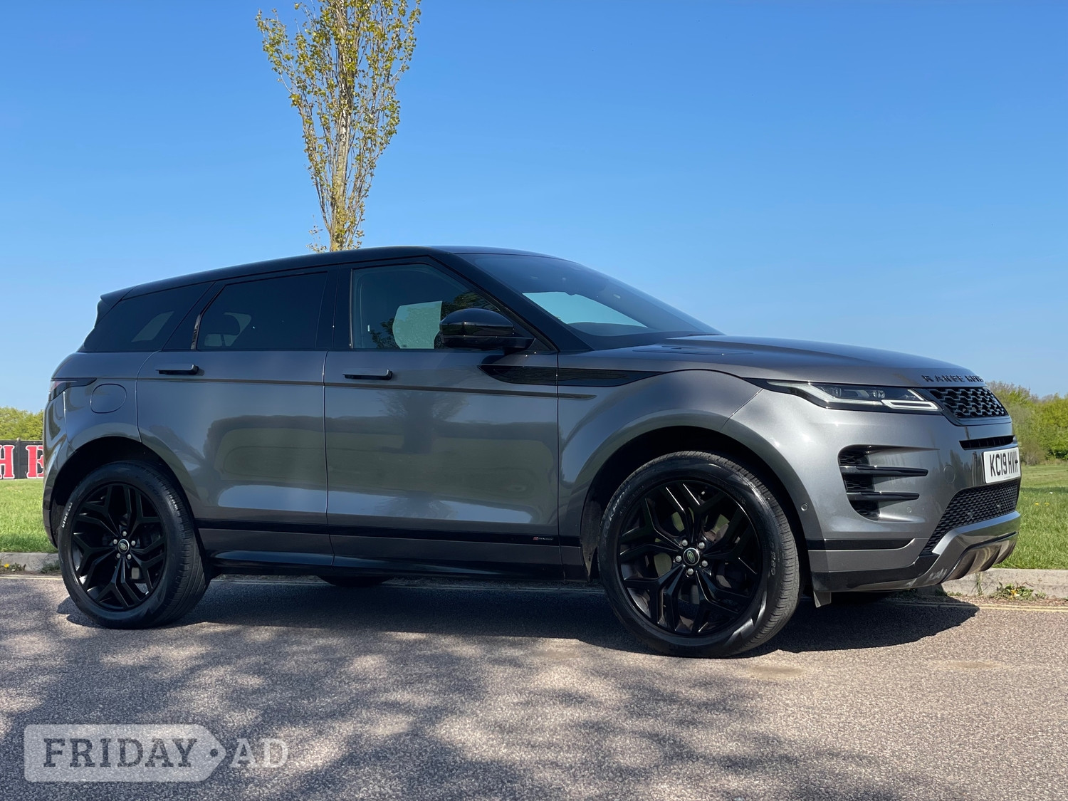 Land Rover Range Rover Evoque 2019 - Cars in Fareham