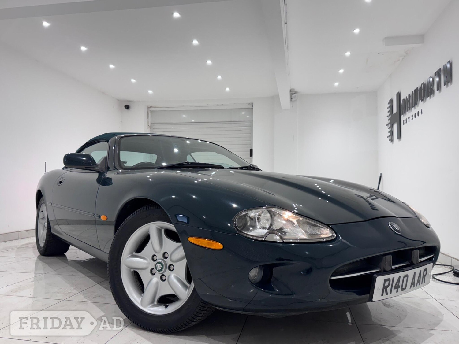 Jaguar XK8 1997 in Hounslow