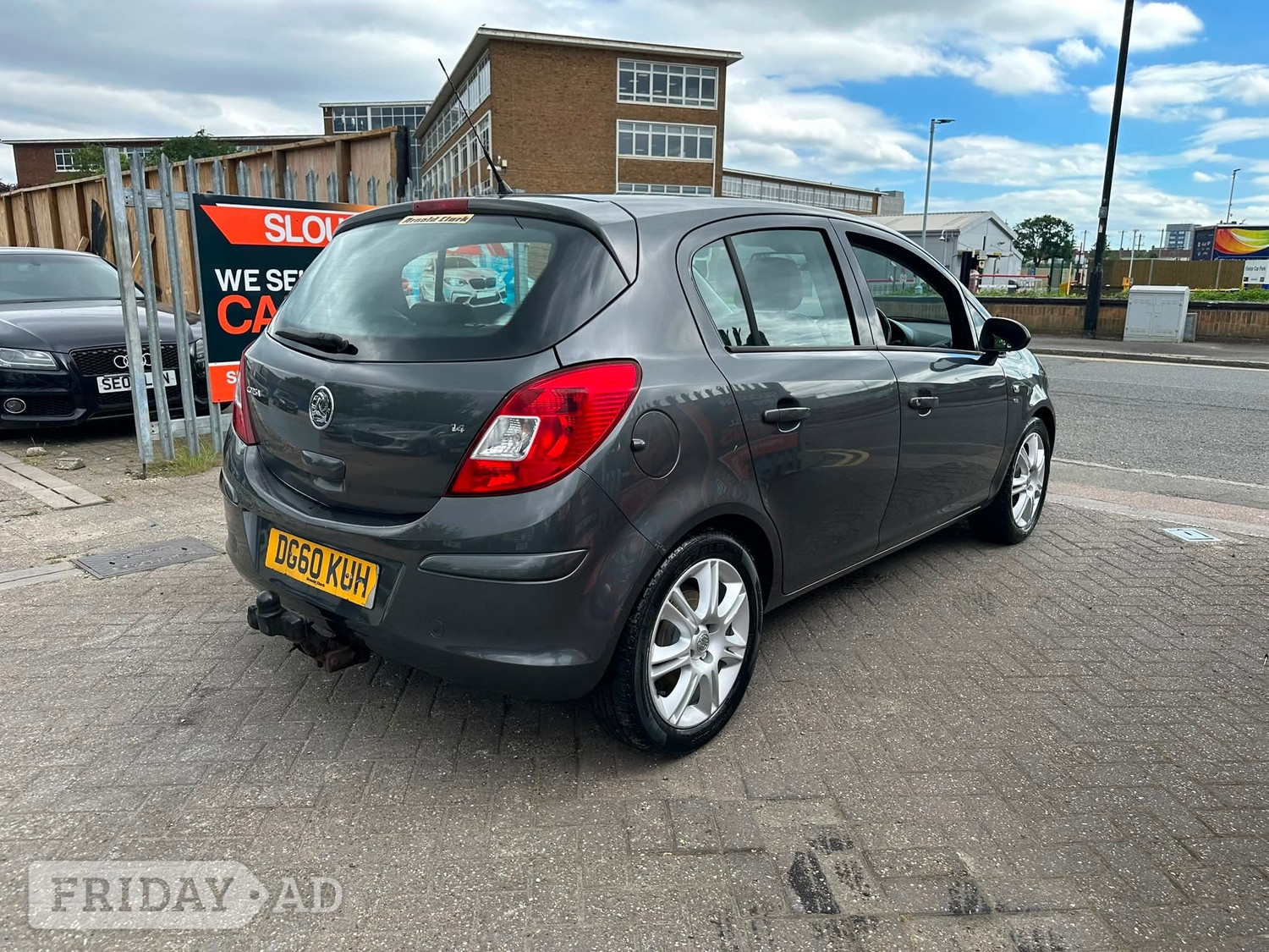 Vauxhall Corsa 2010 - Cars in Slough