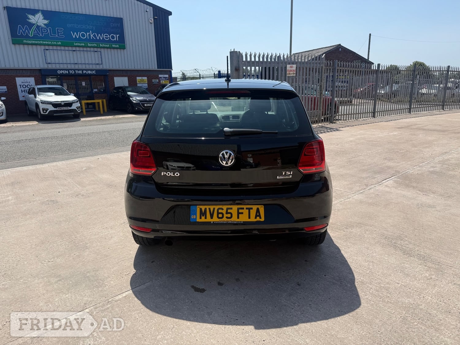 Volkswagen Polo 2015 - Cars in Dudley