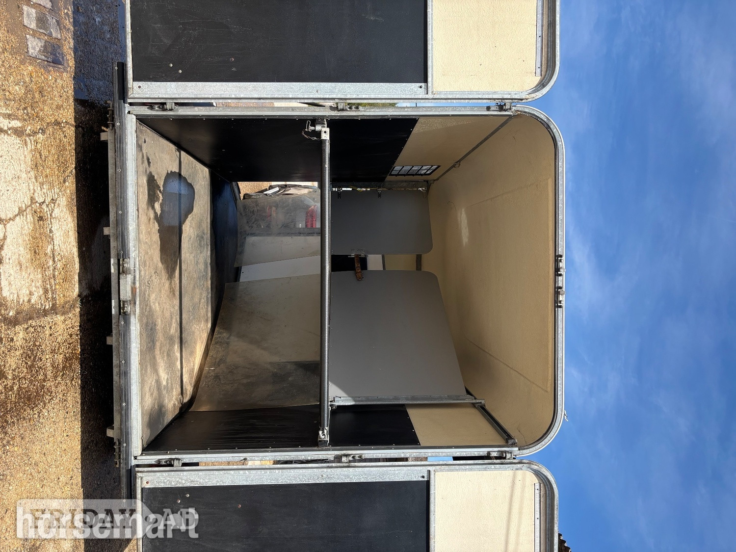Fautras Obliq 2  Horse Trailer - Trailers & Horseboxes