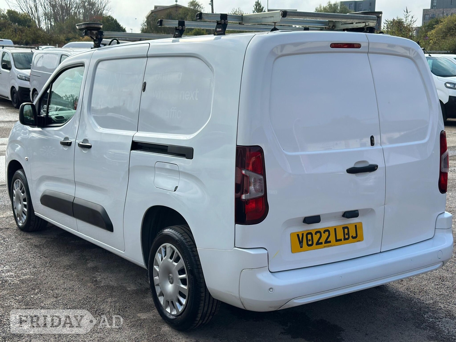 [ berth ]Vauxhall Combo