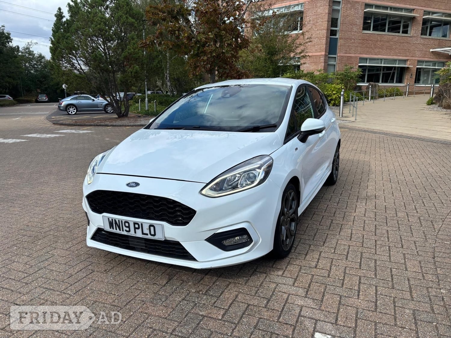[ berth ]Ford Fiesta