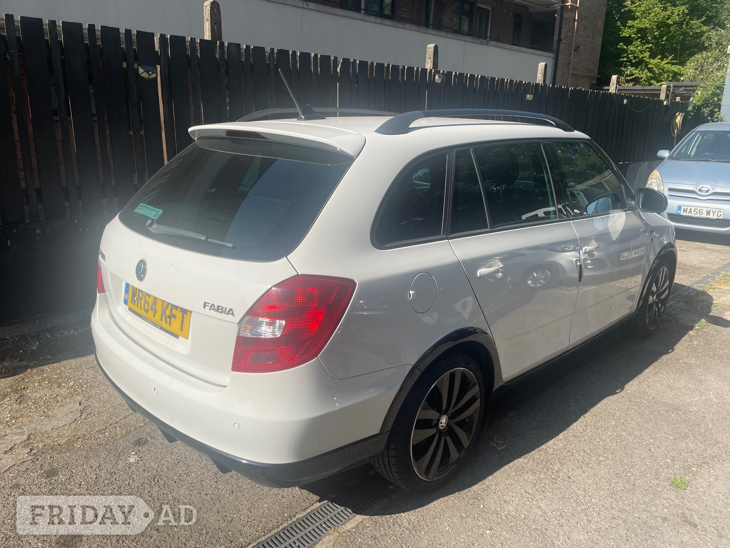 Skoda Fabia 2014 - Cars