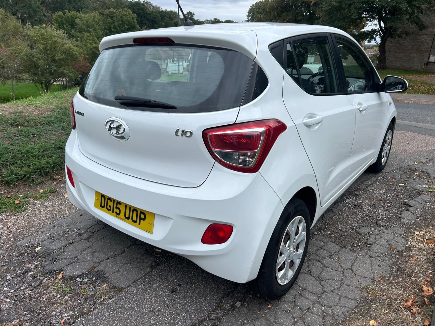 Hyundai i10 2015 - Cars