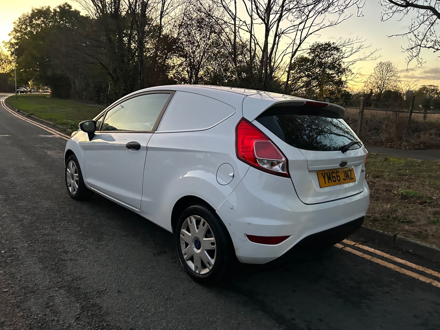 Ford Fiesta 2017 - Cars