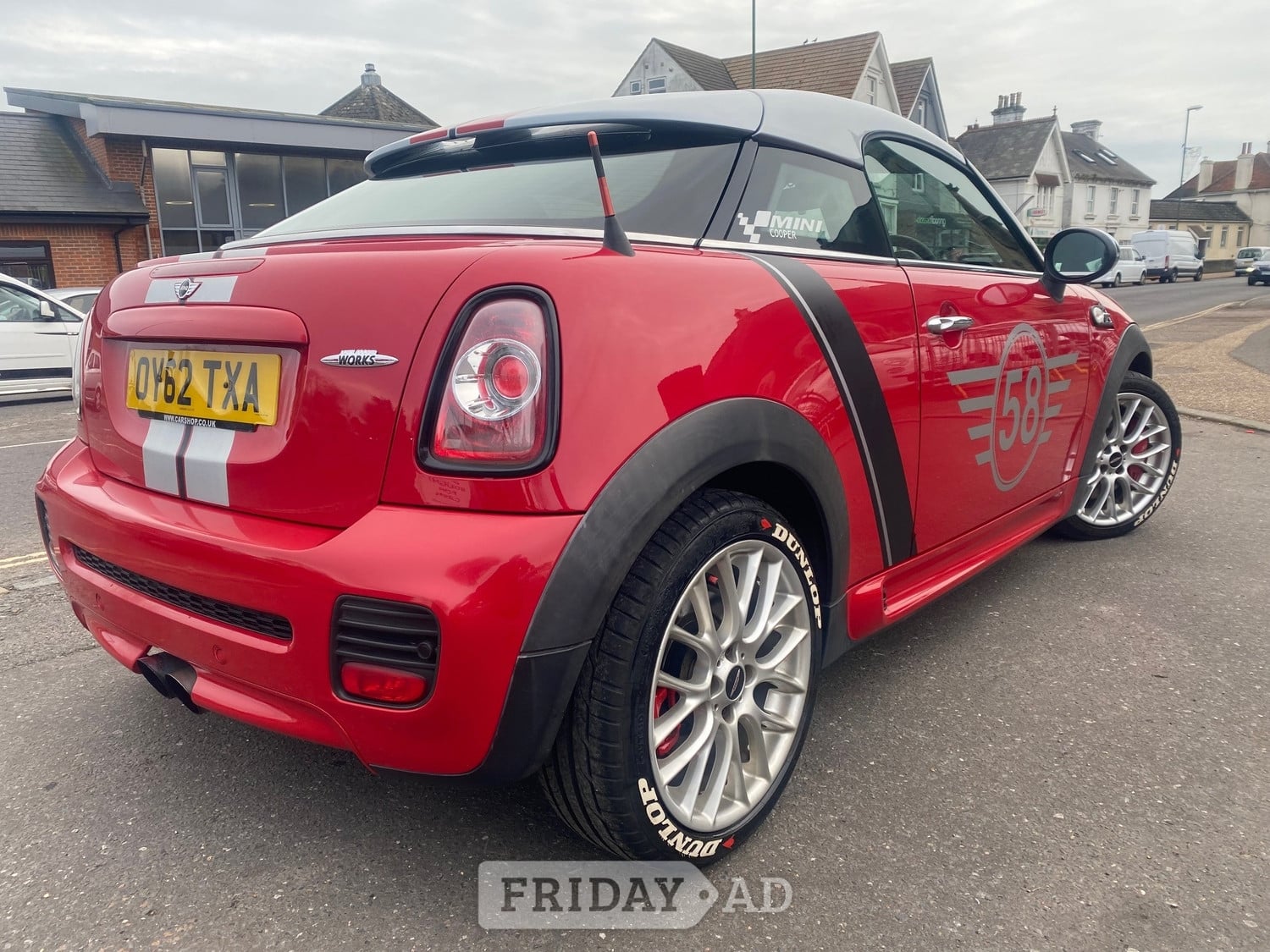 Mini Coupe Lancing