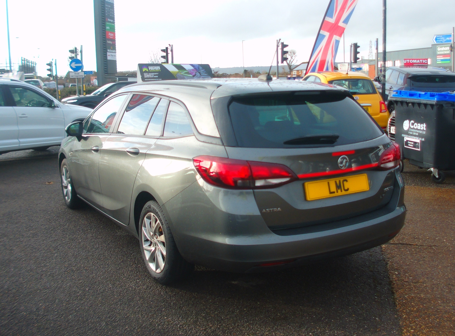 Vauxhall Astra 2019 - Cars in Eastbourne