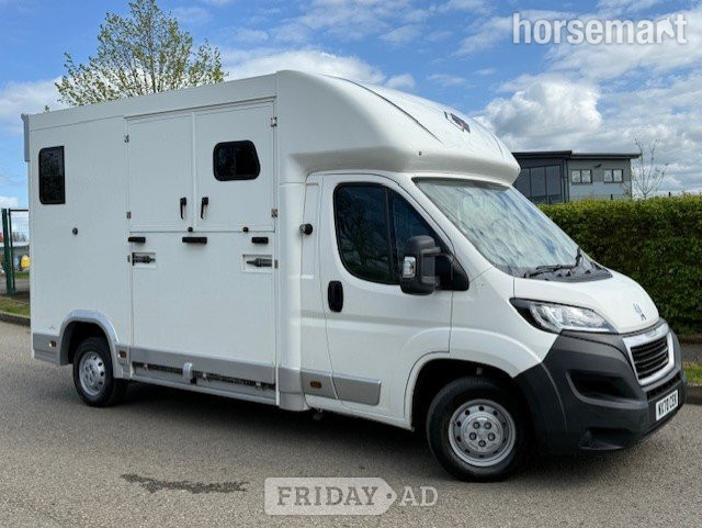 Overlander R240 Raceline Peugeot Horsebox in Banbury