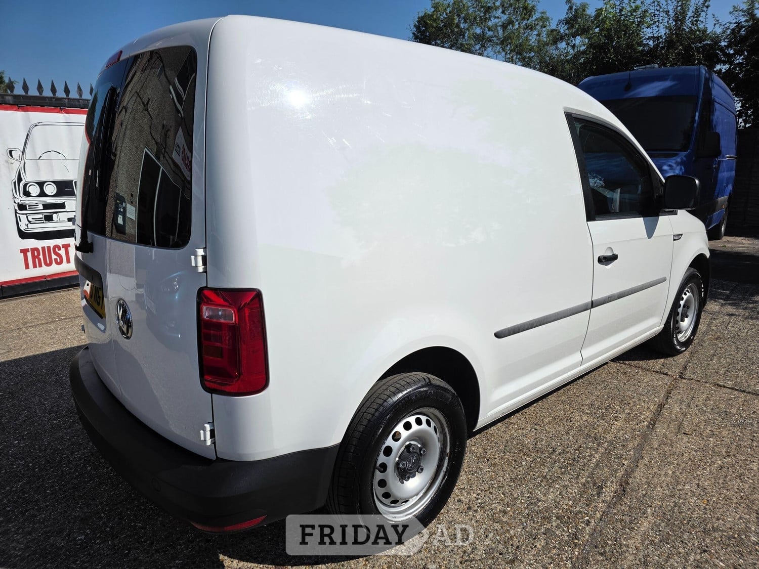 [ berth ]Volkswagen Caddy
