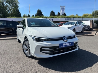 Volkswagen Golf 2024