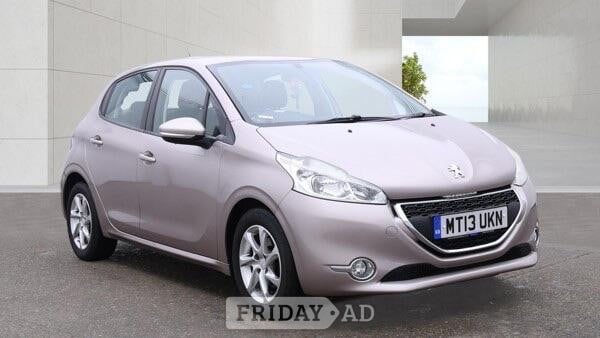 Peugeot 208 2013 in Pontypridd