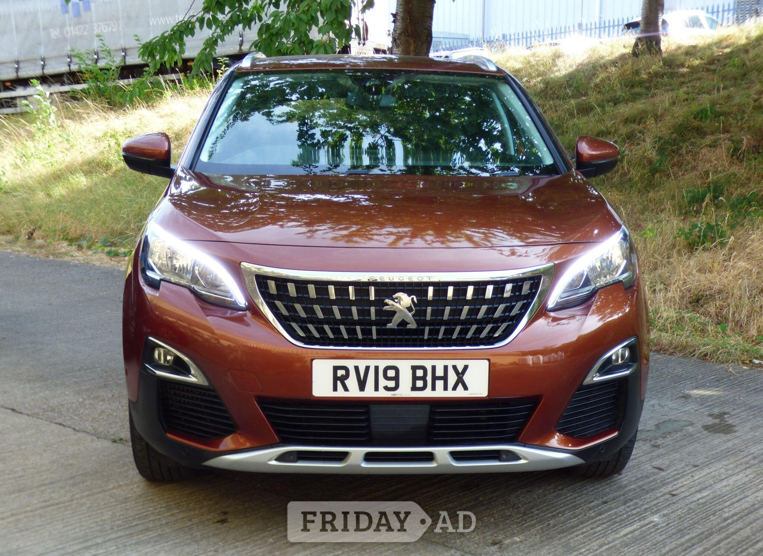 Peugeot 3008 2019 - Cars in Bradford