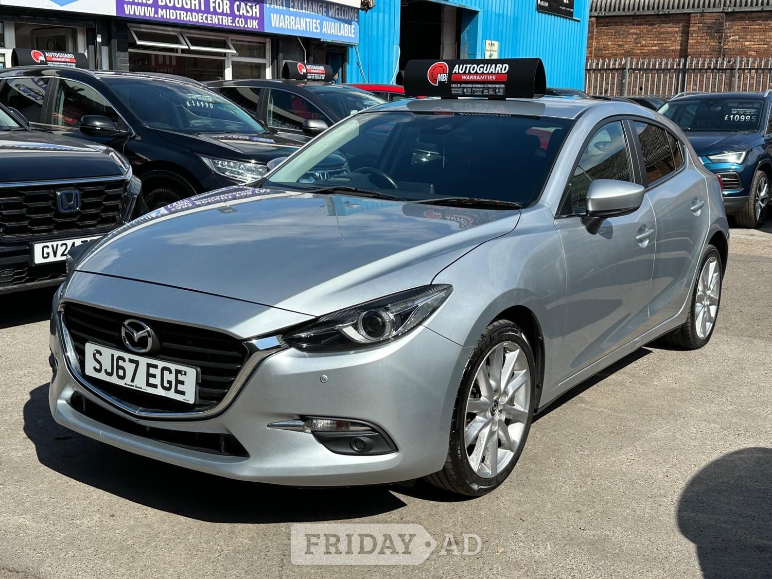 [ berth ]Mazda 3