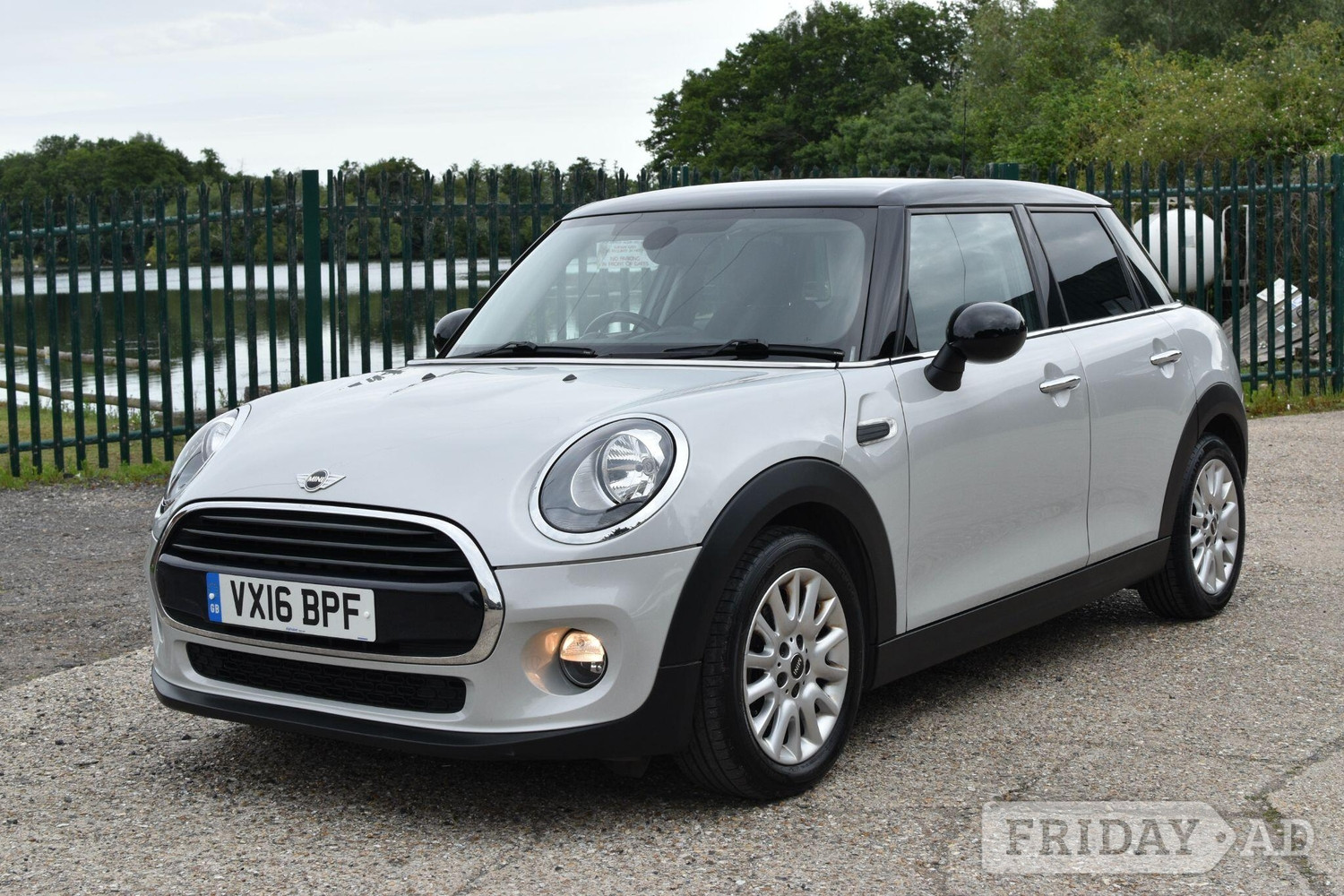 Mini Hatch 2016 - Cars