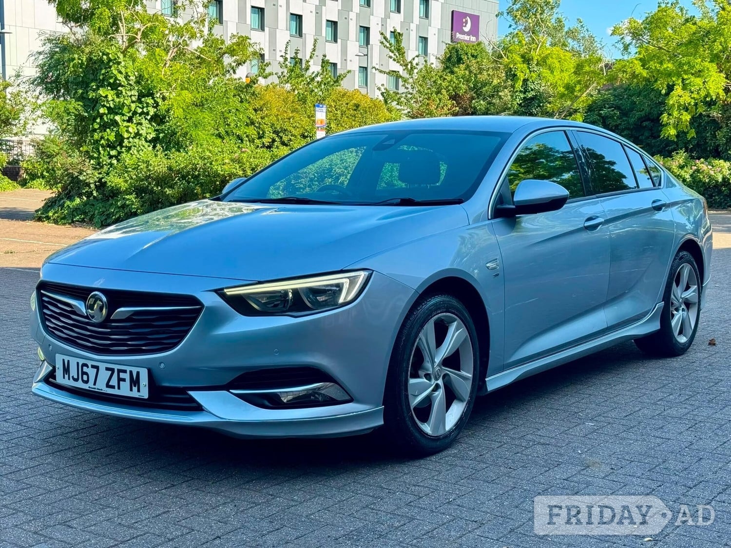 Vauxhall Insignia Hillingdon